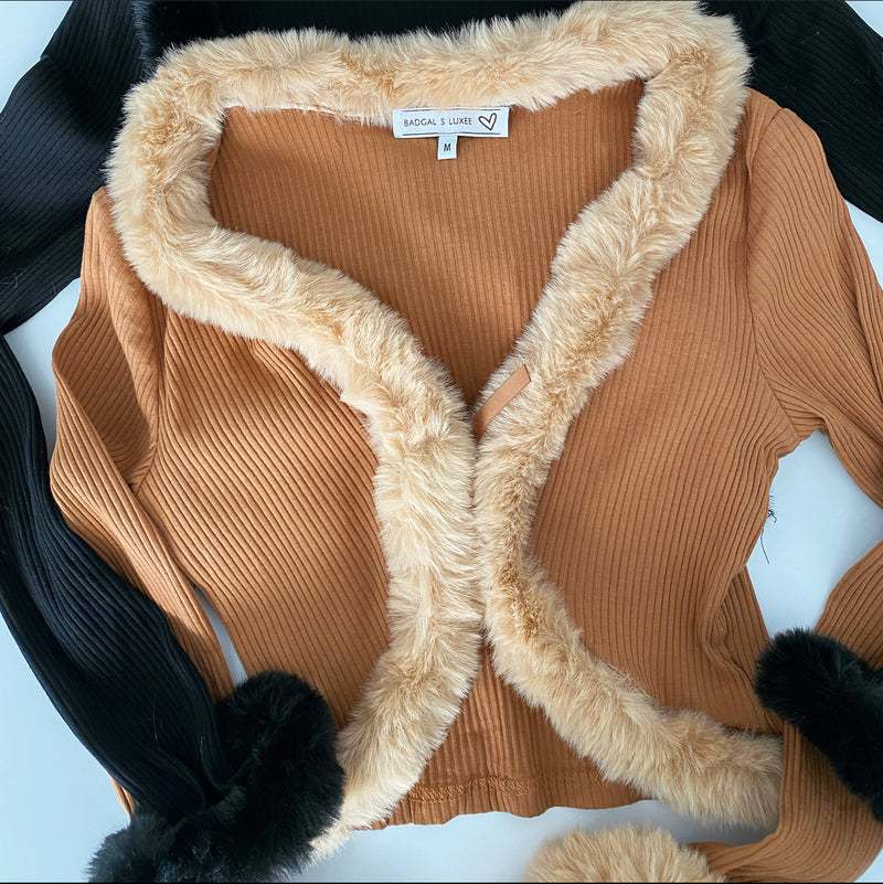 “Forever thing” Top- Khaki ♡