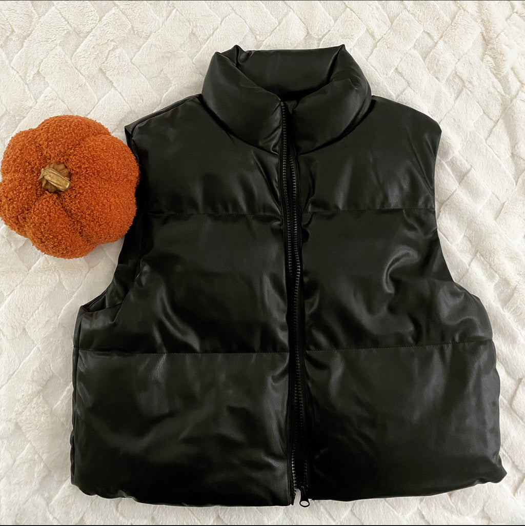 “Mami” Leather Vest ♡